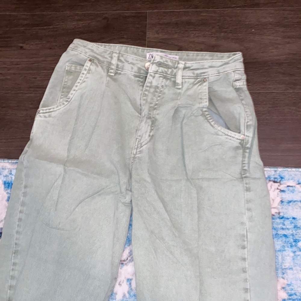 Zara jeans